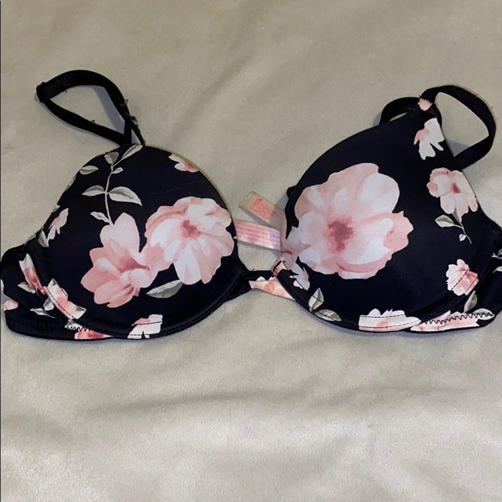 Black bra with flowers